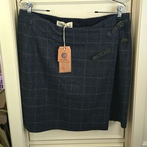 Wool Plaid Skirt w/Silky lining